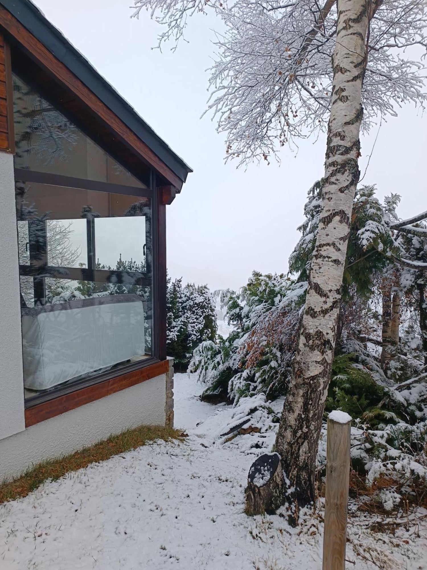 Chalet Pres Des Pistes Avec Vue Panoramique Les Angles  Εξωτερικό φωτογραφία
